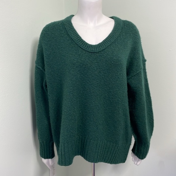Free People brookside tunic pine needle green sweater XS - Picture 6 of 12